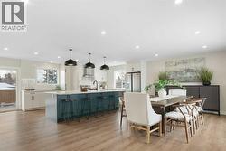 248 Madeira Place NE  Calgary, AB T2A 5T1