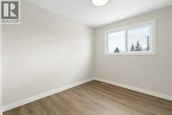 Upstairs Bedroom 2 - 