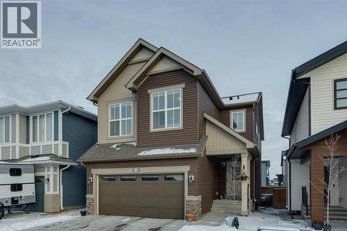 1124 Chinook Gate Bay SW  Airdrie, AB T4B 5J2