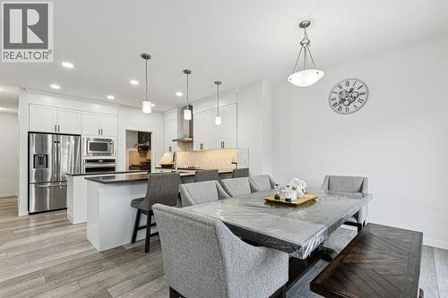 1124 Chinook Gate Bay Sw, Airdrie, AB - Indoor Photo Showing Dining Room