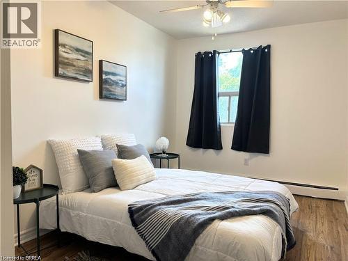 793 Colborne Street E Unit# 207, Brantford, ON - Indoor Photo Showing Bedroom