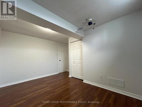 106 Mosswood Court W, Ottawa, ON - Indoor Photo Showing Other Room