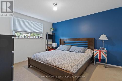 72 Blanchard Crescent, London North (North I), ON - Indoor Photo Showing Bedroom