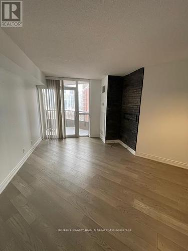 1001 - 78 Harrison Garden Boulevard, Toronto, ON - Indoor