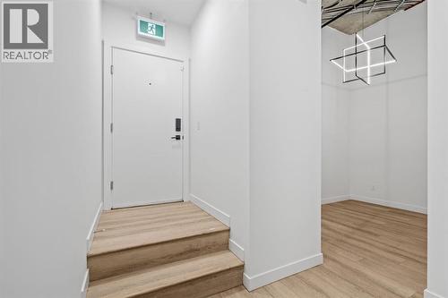 4537 Bowness Road Nw, Calgary, AB 