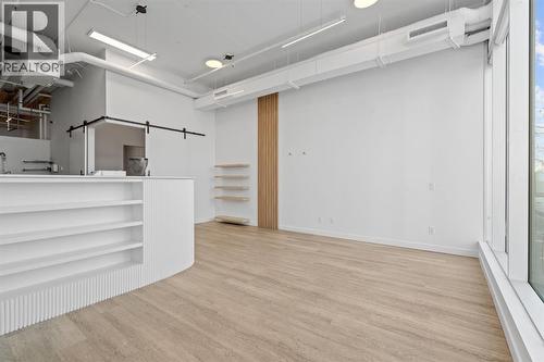 4537 Bowness Road Nw, Calgary, AB 