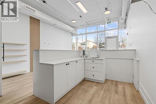 4537 Bowness Road Nw, Calgary, AB 