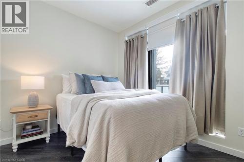 690 King Street W Unit# 101, Kitchener, ON - Indoor Photo Showing Bedroom