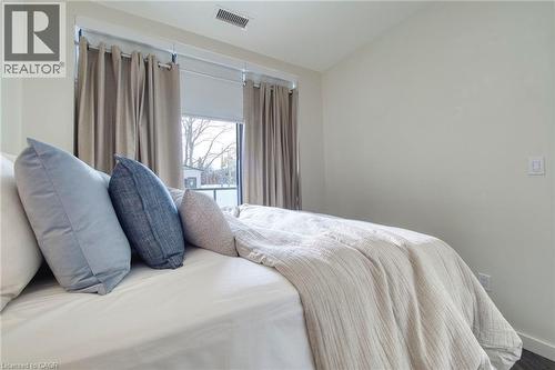 690 King Street W Unit# 101, Kitchener, ON - Indoor Photo Showing Bedroom