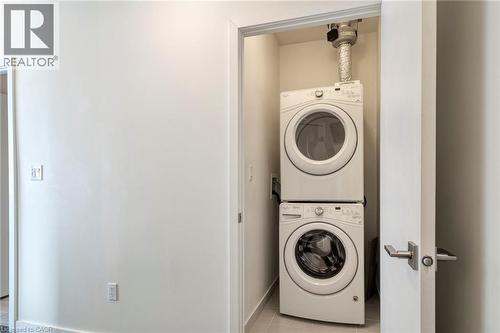 690 King Street W Unit# 101, Kitchener, ON - Indoor Photo Showing Laundry Room