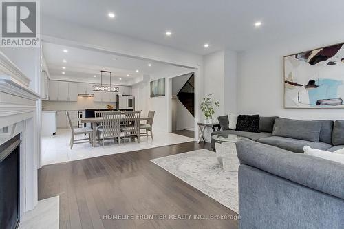 145 Terry Fox Drive, Barrie, ON - Indoor Photo Showing Living Room