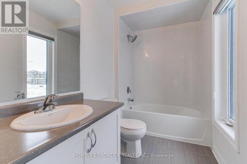 145 Terry Fox Drive, Barrie, ON - Indoor Photo Showing Bathroom