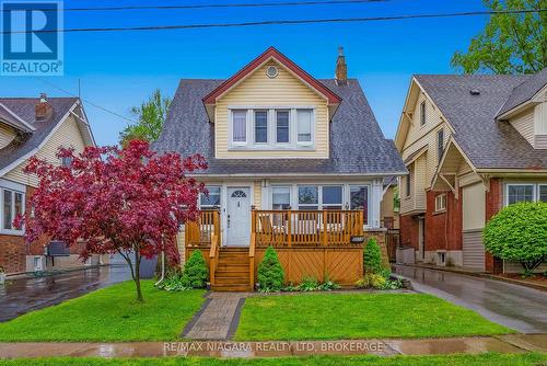 5078 Armoury Street, Niagara Falls (Cherrywood), ON - Outdoor With Deck Patio Veranda With Facade