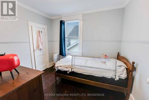 5078 Armoury Street, Niagara Falls (Cherrywood), ON - Indoor Photo Showing Bedroom