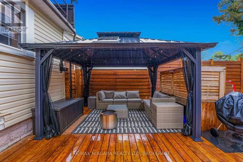 5078 Armoury Street, Niagara Falls (Cherrywood), ON - Outdoor With Deck Patio Veranda With Exterior