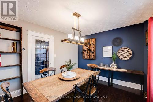 5078 Armoury Street, Niagara Falls (Cherrywood), ON - Indoor Photo Showing Dining Room