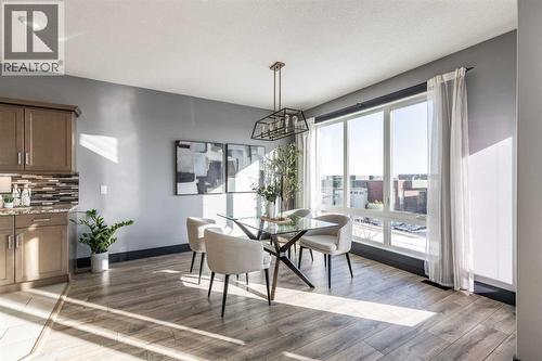 22 Palisades Lane Ne, Medicine Hat, AB - Indoor Photo Showing Dining Room