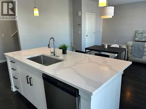 1101, 881 Sage Valley Boulevard Nw, Calgary, AB - Indoor Photo Showing Kitchen