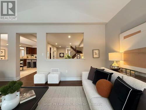 829 Langford Boulevard, Bradford West Gwillimbury, ON - Indoor