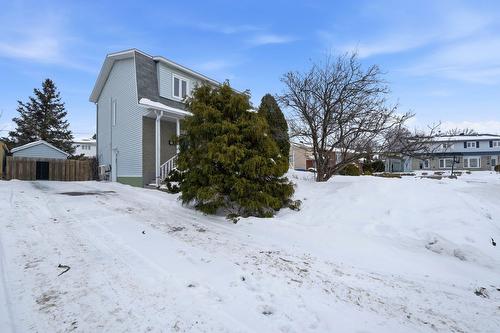 Stationnement - 581 Rue Henri-De Tonti, Boucherville, QC - Outdoor