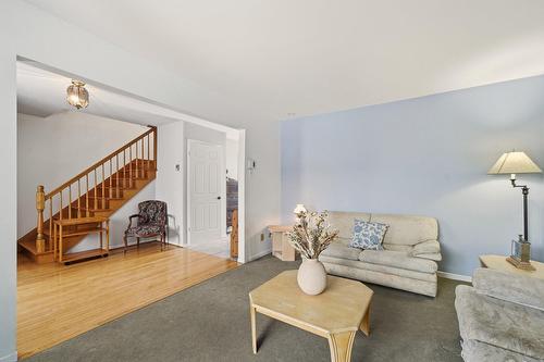 Salon - 581 Rue Henri-De Tonti, Boucherville, QC - Indoor Photo Showing Living Room