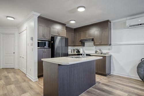Cuisine - 102-554 Ch. Du Grand-Bernier N., Saint-Jean-Sur-Richelieu, QC - Indoor Photo Showing Kitchen