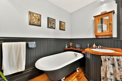 Salle de bains - 57 Mtée De L'Église, Mille-Isles, QC - Indoor Photo Showing Bathroom