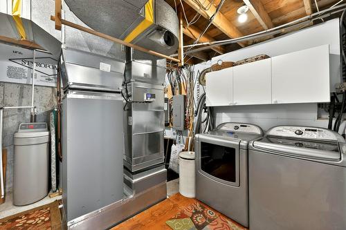 Sous-sol - 57 Mtée De L'Église, Mille-Isles, QC - Indoor Photo Showing Laundry Room