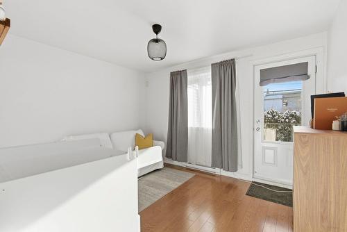 Chambre à coucher - 3-2032 Rue Viau, Montréal (Mercier/Hochelaga-Maisonneuve), QC - Indoor Photo Showing Other Room