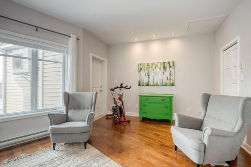 Chambre à coucher principale - 305-530 Rue Martel, Chambly, QC - Indoor Photo Showing Other Room