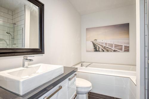 Salle de bains - 305-530 Rue Martel, Chambly, QC - Indoor Photo Showing Bathroom