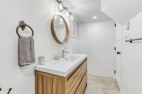 Salle de bains - 296 Rue Élie, Laval (Fabreville), QC - Indoor