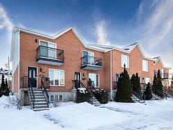 686Z Rue Marie-Derome  Saint-Jean-Sur-Richelieu, QC J3A 1T2