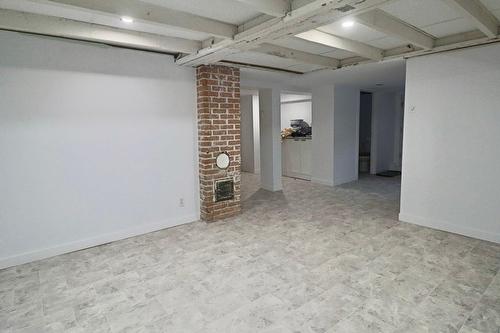 Basement - 2229 5E Avenue, Trois-Rivières, QC - Indoor Photo Showing Other Room