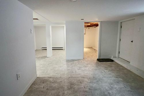 Basement - 2229 5E Avenue, Trois-Rivières, QC - Indoor Photo Showing Other Room