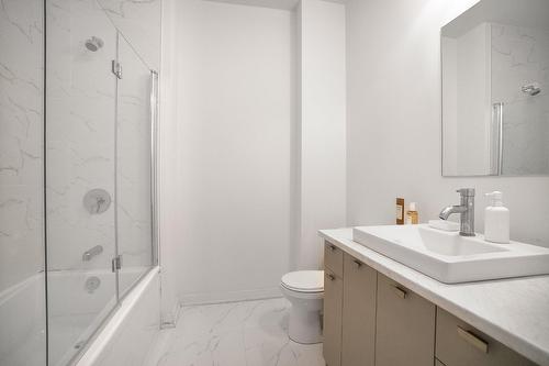 Salle de bains - 605-9185 Rue Lennon, Brossard, QC - Indoor Photo Showing Bathroom