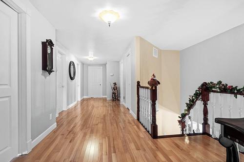 Passageway - 221 Rue De La Mission, Lévis (Les Chutes-De-La-Chaudière-Ouest), QC - Indoor Photo Showing Other Room