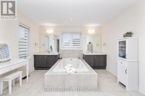 2300 Lozenby Street, Innisfil, ON - Indoor