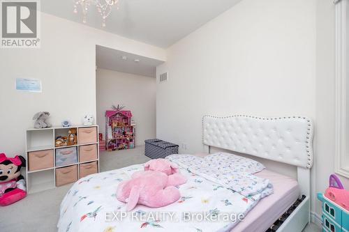 2300 Lozenby Street, Innisfil, ON - Indoor Photo Showing Bedroom