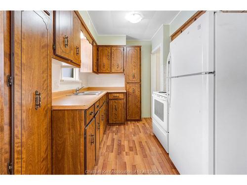 15 Homewood Street, Chatham, ON 