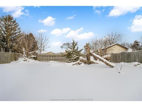 15 Homewood Street, Chatham, ON 