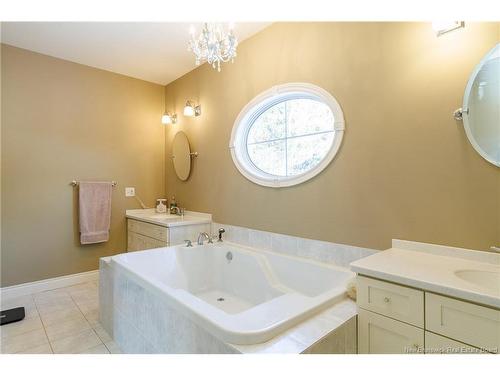 10 Maliseet Dr, Rothesay, NB 