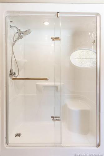 10 Maliseet Dr, Rothesay, NB 