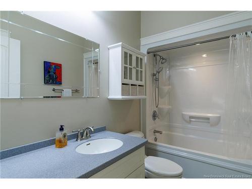 10 Maliseet Dr, Rothesay, NB 