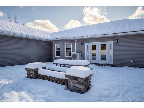 10 Maliseet Dr, Rothesay, NB 