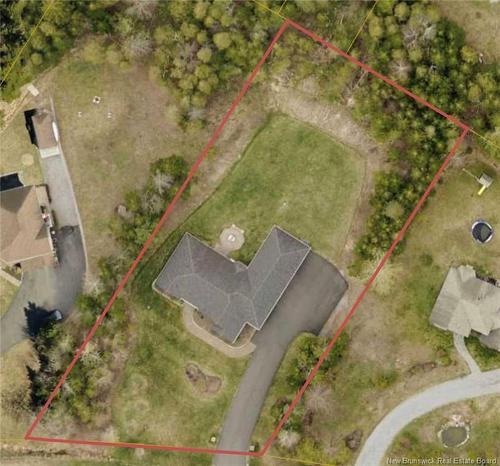 10 Maliseet Dr, Rothesay, NB 