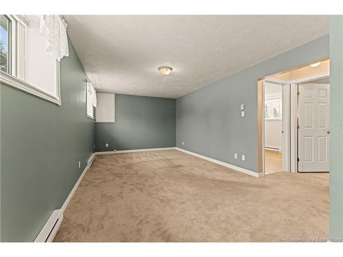 37 Simpson Crt, Riverview, NB 