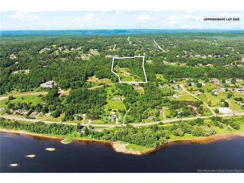 Na Grand Pass Crt, Douglas, NB 