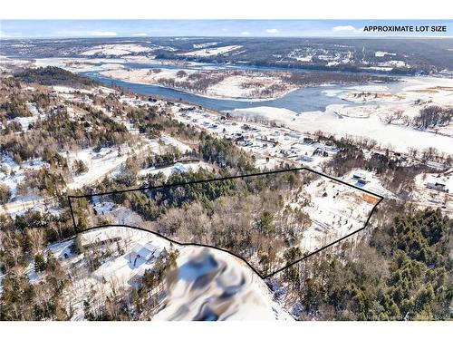 Na Grand Pass Crt, Douglas, NB 