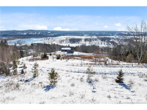 Na Grand Pass Crt, Douglas, NB 